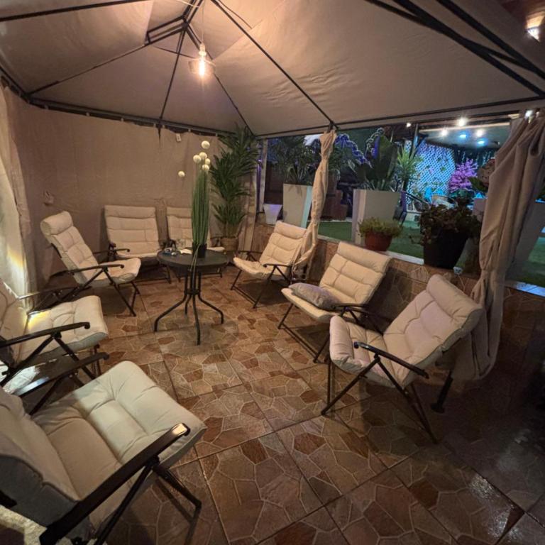 TricotLodge - One-Bedroom House - 2