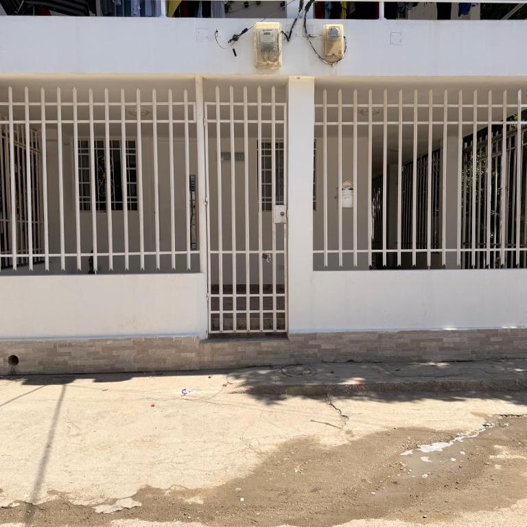 Apartamento en Santa Marta - Apartamento de 3 dormitorios - 1