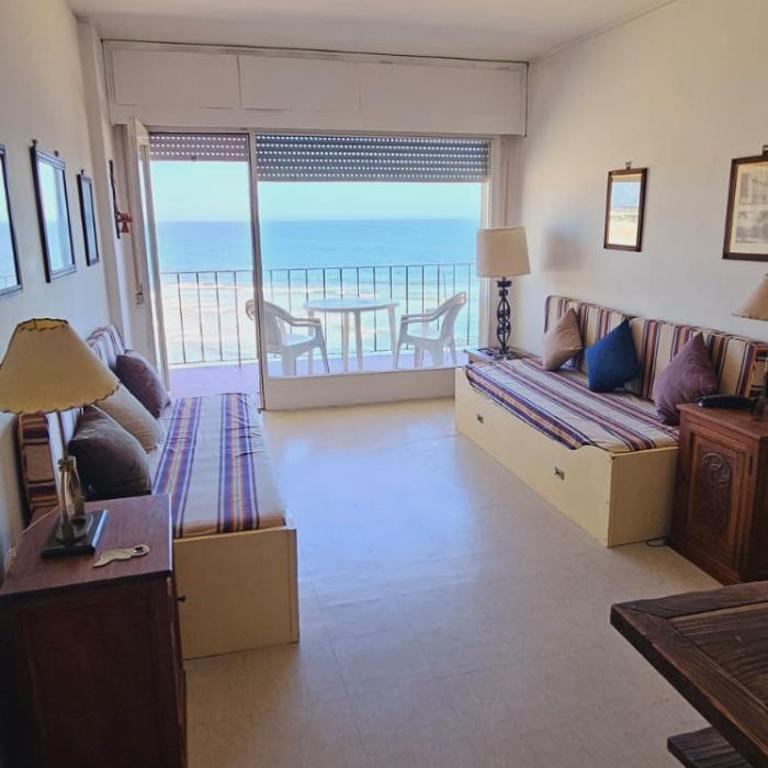 Departamento frente al mar de 1 dormitorio - One-Bedroom Apartment - 50