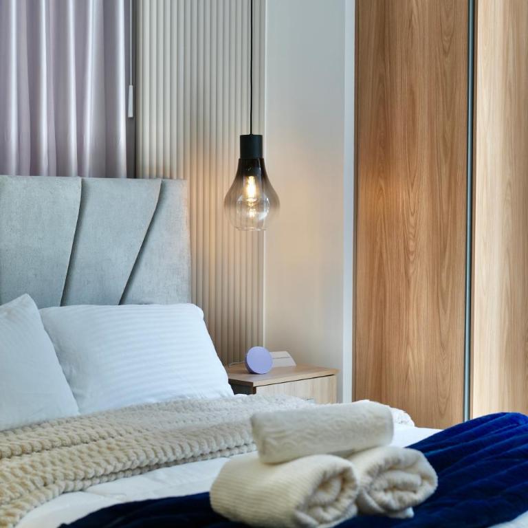ADN Apartments and Studios - Deluxe Studio - 6
