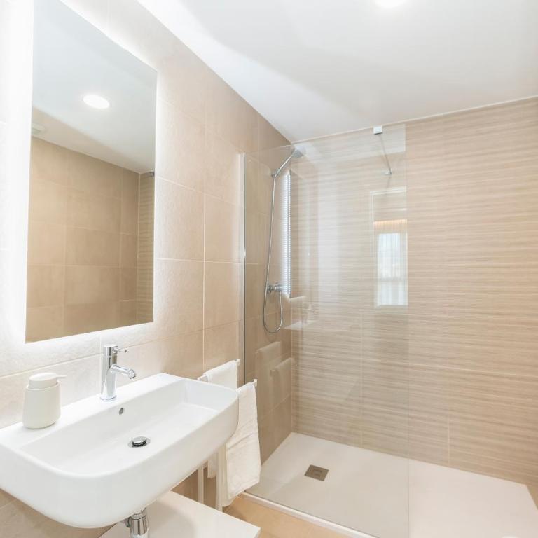 Mirasierra Luxury Home - Two-Bedroom Apartment - 11