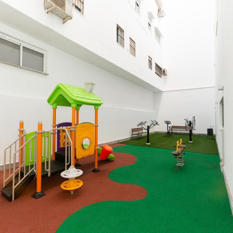 Mirasierra Luxury Home - Two-Bedroom Apartment - 12
