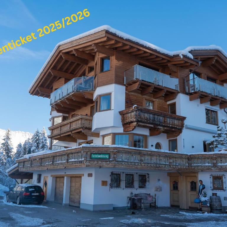 Schickster Sky Lodge und Chalet Rossi - Apartment mit Blick auf die Berge - 2
