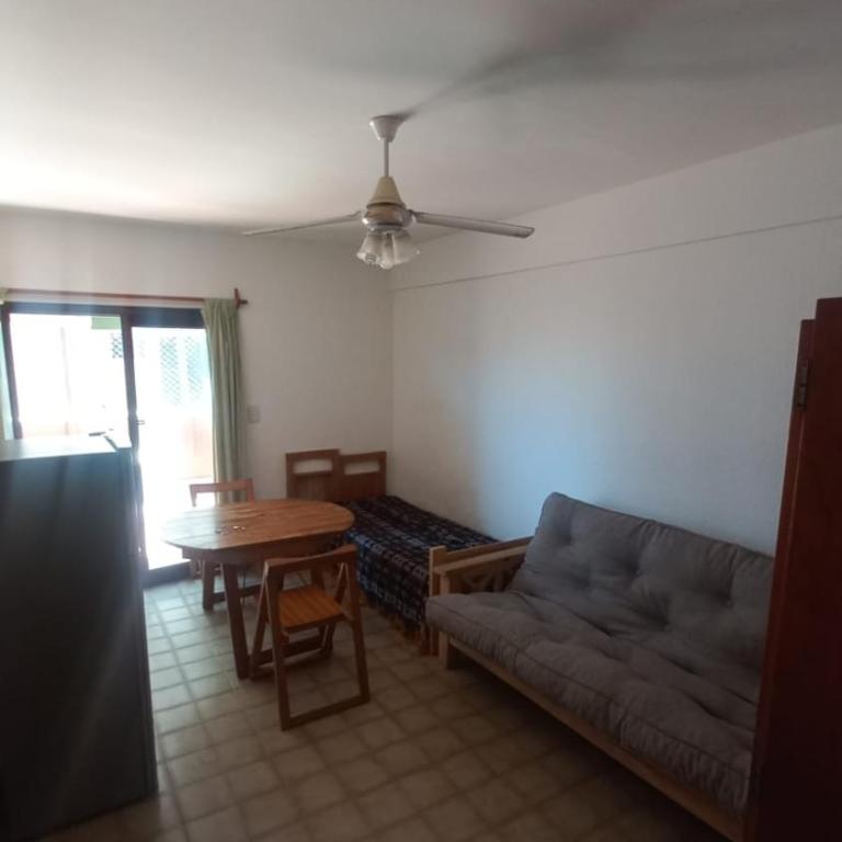 LupeBeachapart - One-Bedroom Apartment - 7