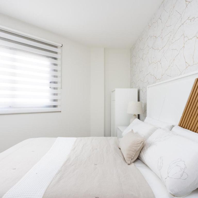 Salamanca Luxury Homes - Apartamento de 3 dormitorios con balcón - 18
