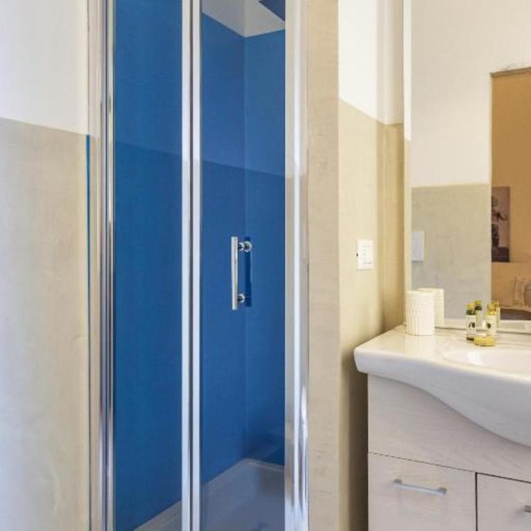 Casa celine moderna, relax, comoda alle spiagge e negozi - Apartment mit 2 Schlafzimmern - 24