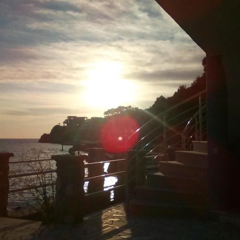 Beach House Kruče - Apartman sa 2 Spavaće Sobe, Balkonom i Pogledom na More - 47