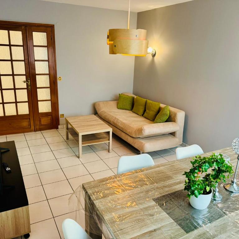 Appartement 4-6 pers - Parking - Fibre - Idéal équipes chantier - Appartement 2 Chambres - 1