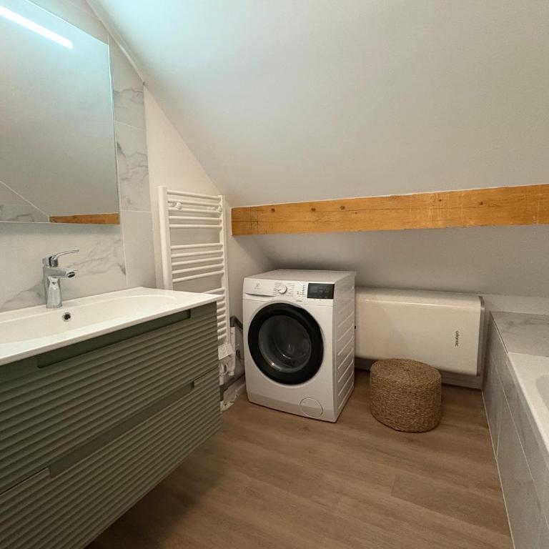 Esprit chalet, grand appartement neuf avec poêle à bois - Appartement 3 Chambres - 20