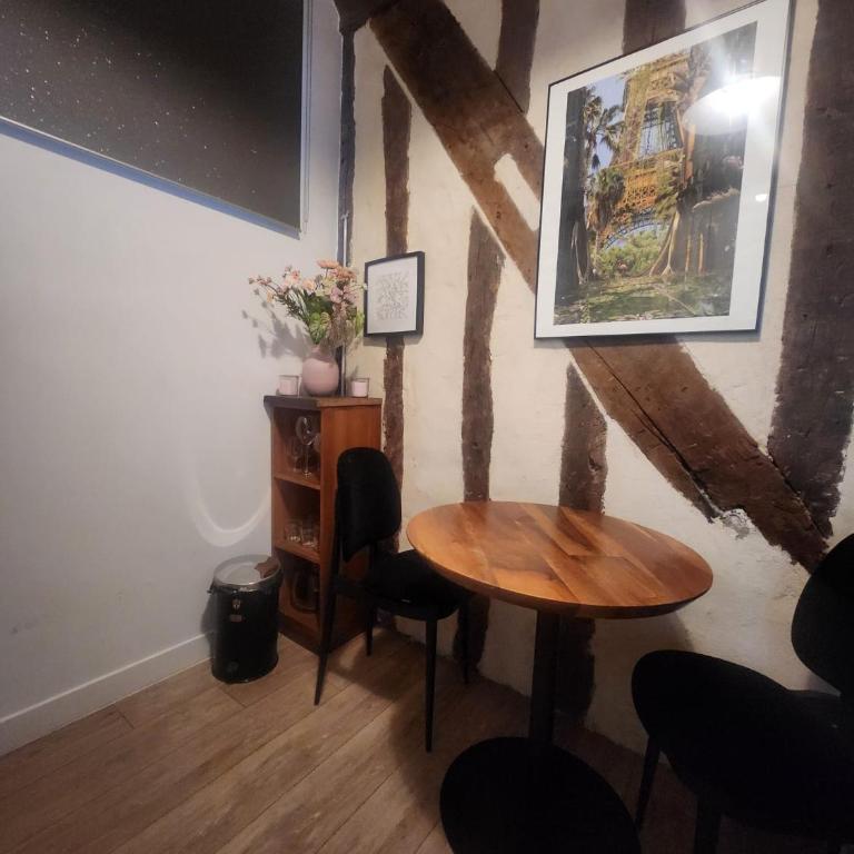 Studio in Les Halles Center - One-Bedroom Apartment - 3