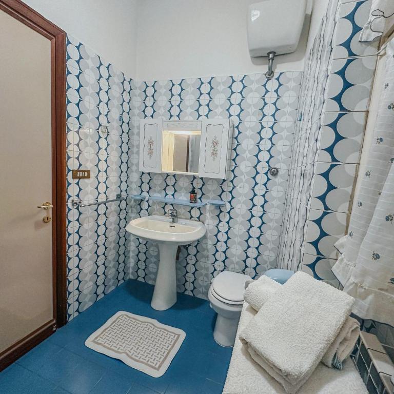 Marellini Lido Nord - Appartamento con 2 Camere da Letto e Balcone - 36