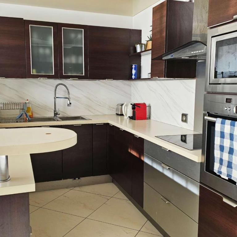 Beautiful&big apt for 8persons parking free - Appartement 3 Chambres - 14