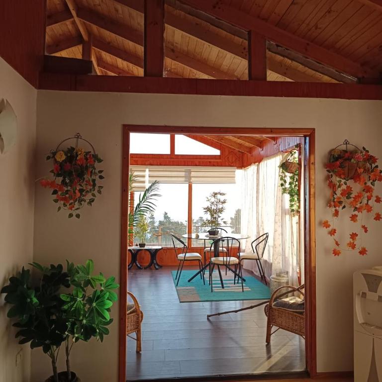 Cabaña acogedora con piscina y quincho - Casa de 4 dormitorios - 8