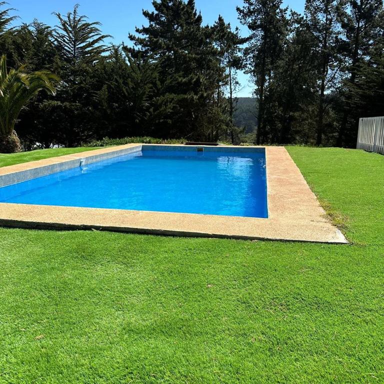 Cabaña acogedora con piscina y quincho - Casa de 4 dormitorios - 26