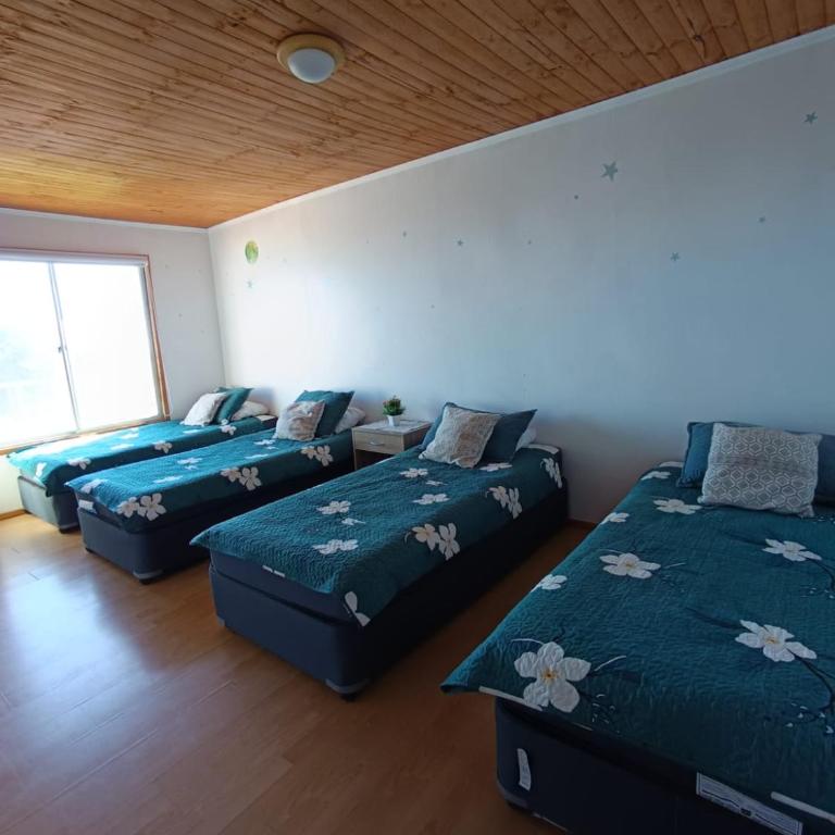 Cabaña acogedora con piscina y quincho - Casa de 4 dormitorios - 42