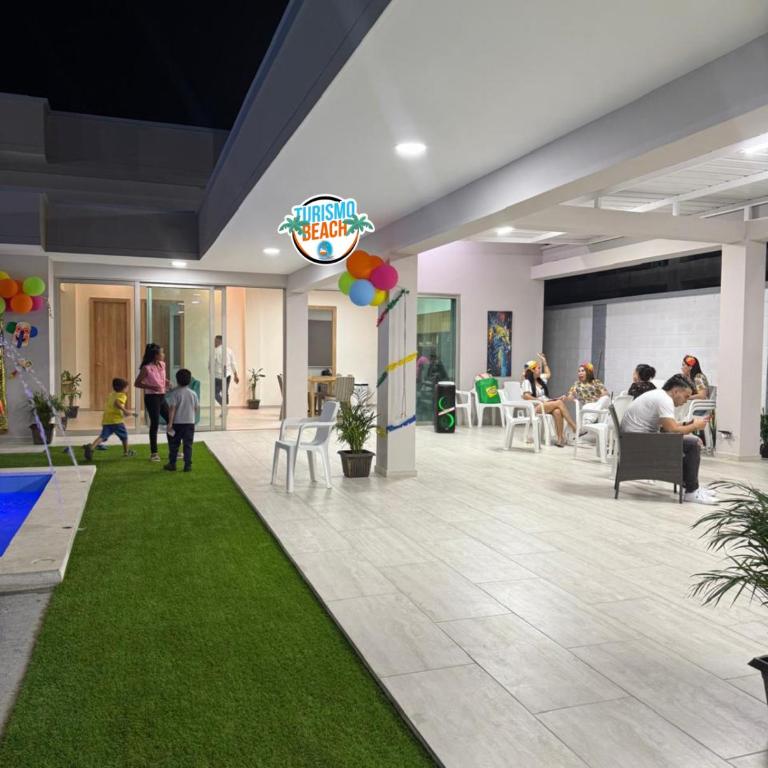 Sun Beach - Casa de 6 dormitorios - 32