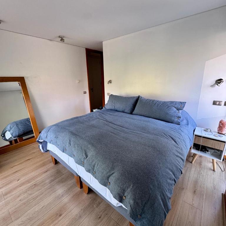 Grande y lujoso departamento en el Golf - Three-Bedroom Apartment - 9