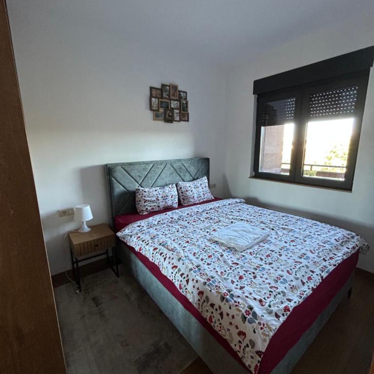 Rustic - One-Bedroom Apartment - 41