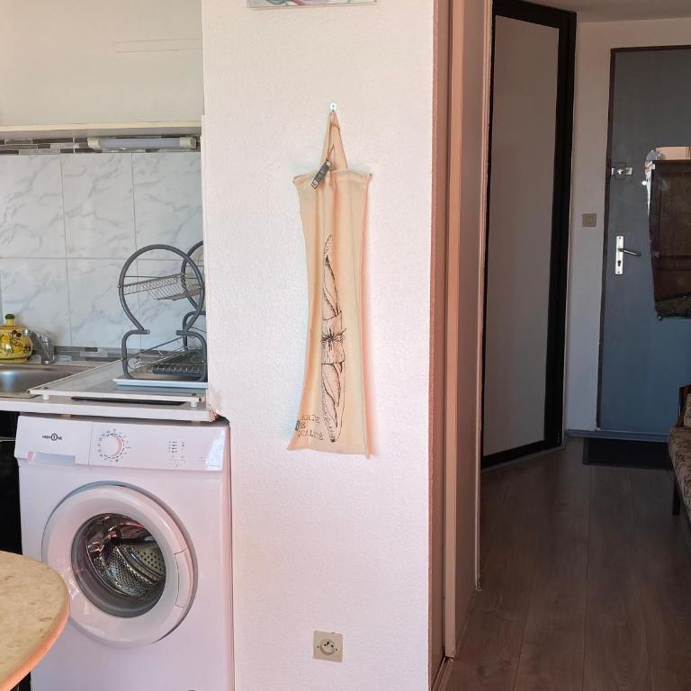 Appartement T2 refait à neuf, 4 pers, vue mer, ascenseur, parking - FR-1-798-60 - Apartamento - 11