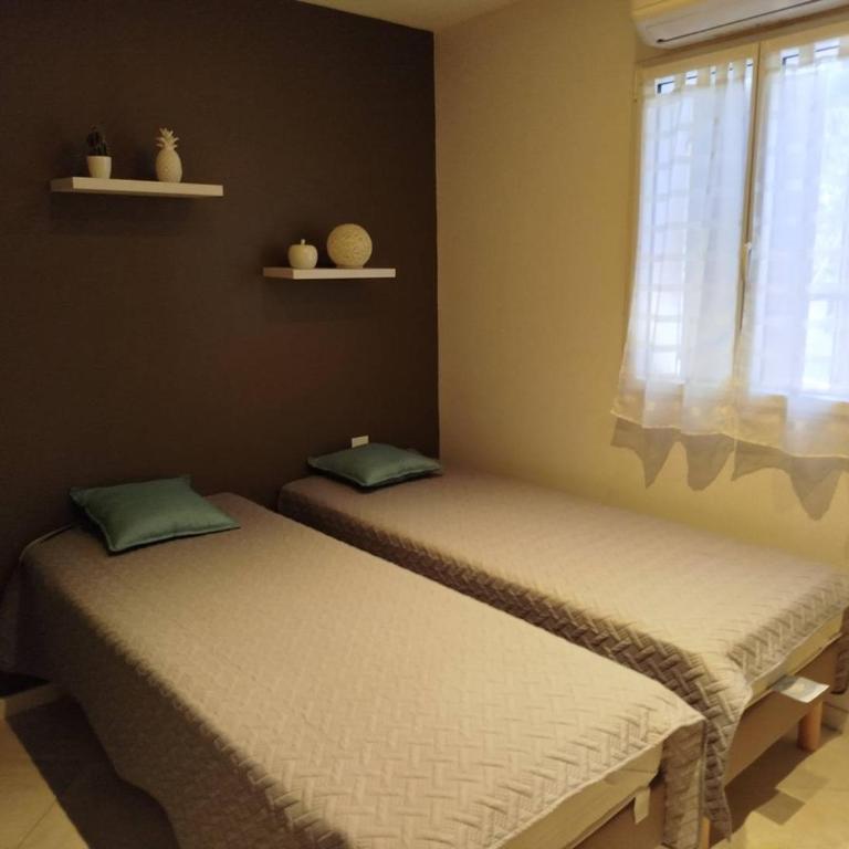 Joli T4 climatisé 3* avec jardin à Bormes-les-Mimosas - FR-1-610-117 - Appartement - 8