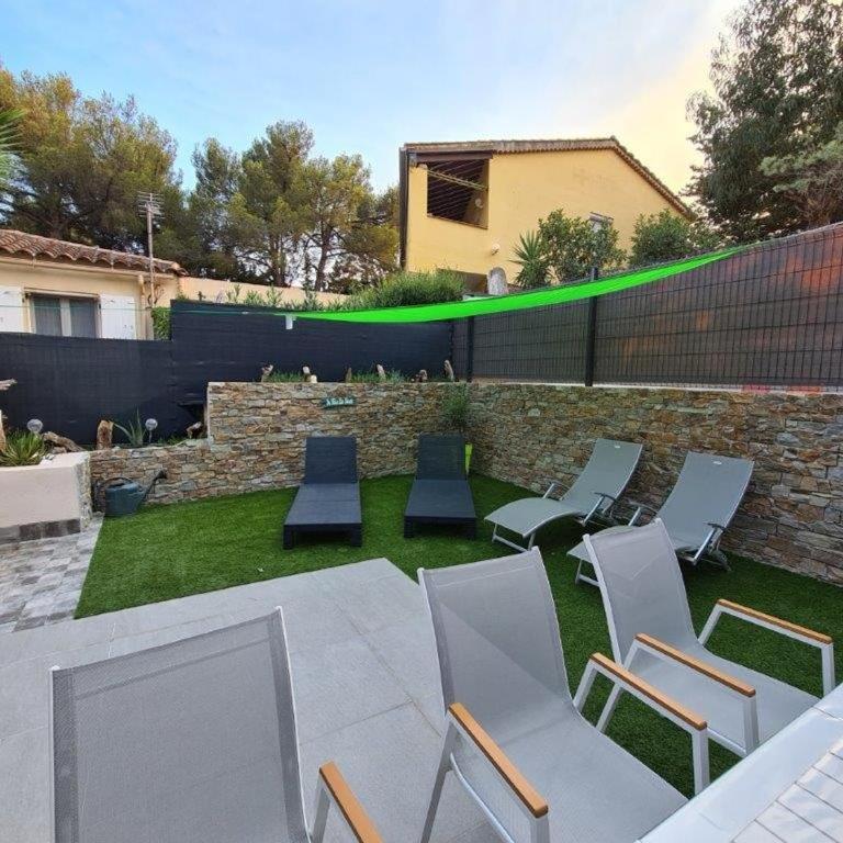 Joli T4 climatisé 3* avec jardin à Bormes-les-Mimosas - FR-1-610-117 - Appartement - 12