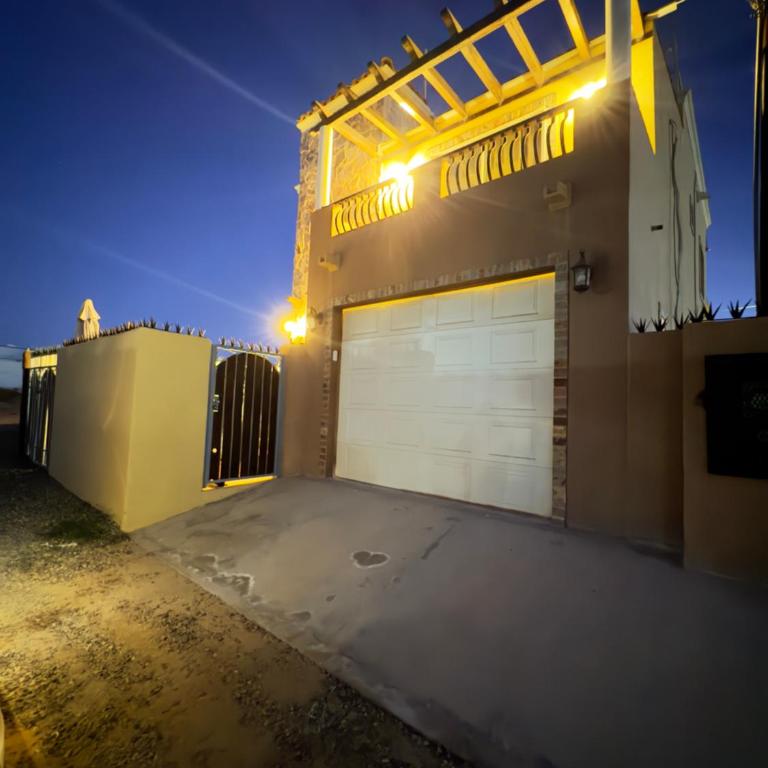 Mirador Sunset Rooftop Retreat with Secure UTV & Trailer Parking - Three-Bedroom Home - 4