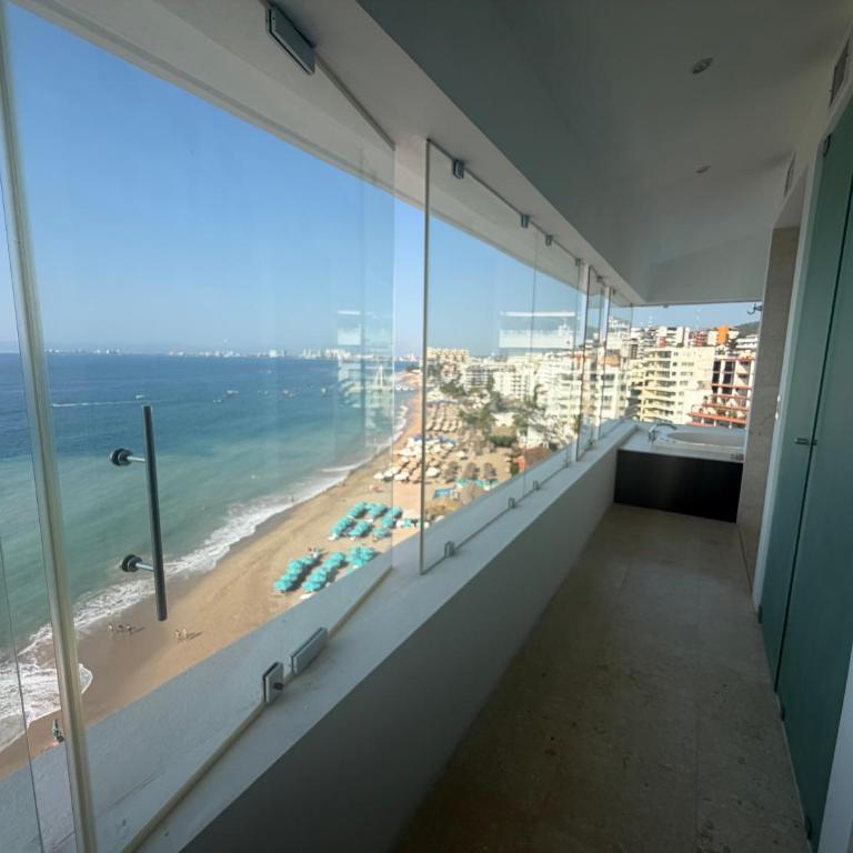 Amazing massive ph at olas altas by los muertos beachfront - Apartamento - 1