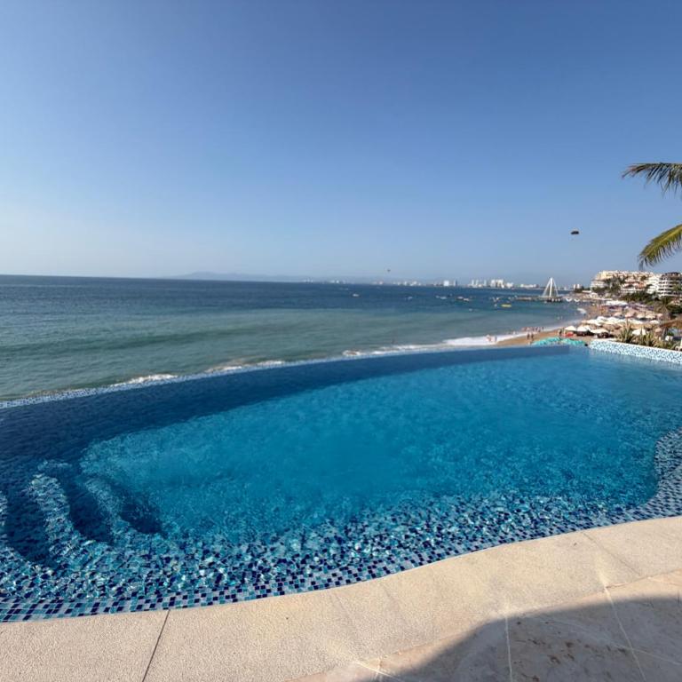 Amazing massive ph at olas altas by los muertos beachfront - Apartamento - 26