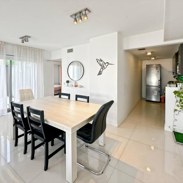 Charming Buenos Aires Apartment with City Views - Apartamento - 2