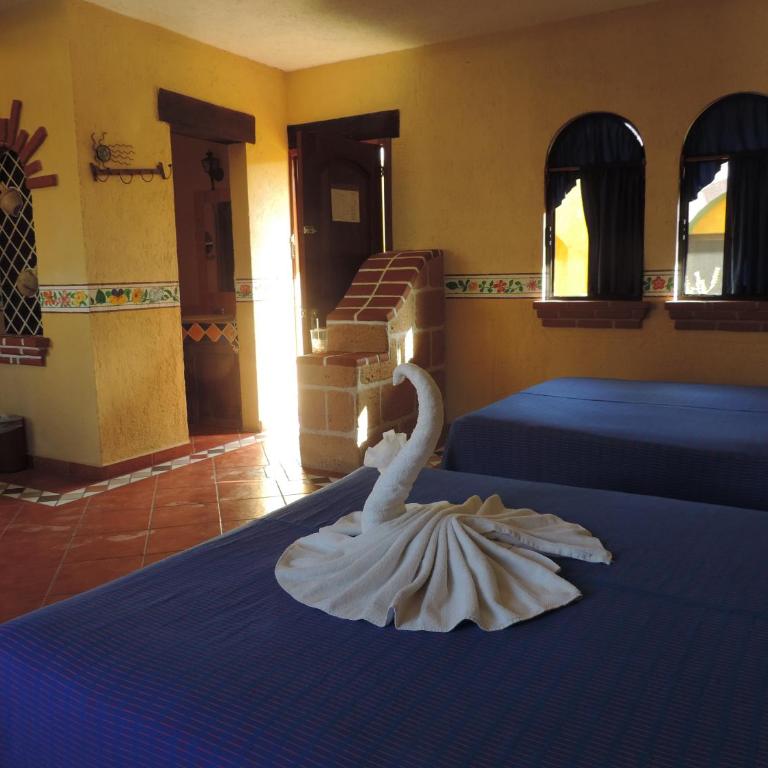 Hacienda Del Caribe Hotel - Queen Room with Two Queen Beds - 1
