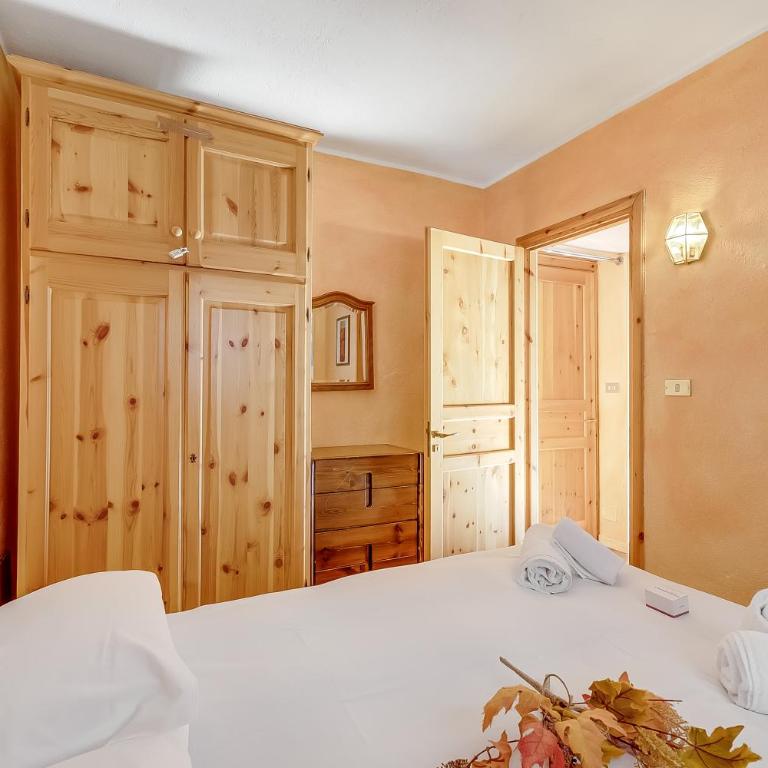 Rochebrune Apartments in Ski Resort - One Bedroom Apartment with Balcony 2 - 13