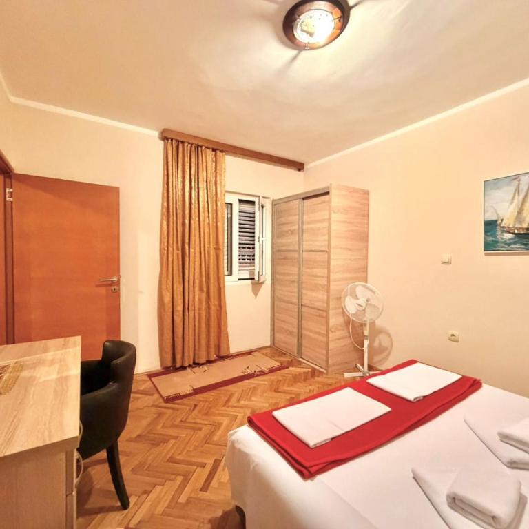 Beachfront Apartments Oaza 1 - One-Bedroom Apartment - 2