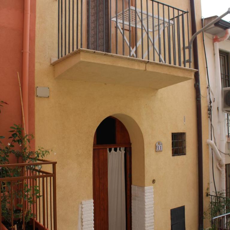 Soleluna - Appartamento su 2 Livelli con 2 Camere da Letto - 2