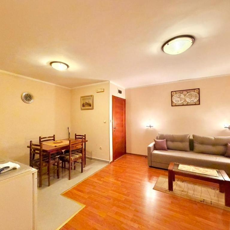 Beachfront Apartments Oaza 1 - Apartment with Sea View - 14