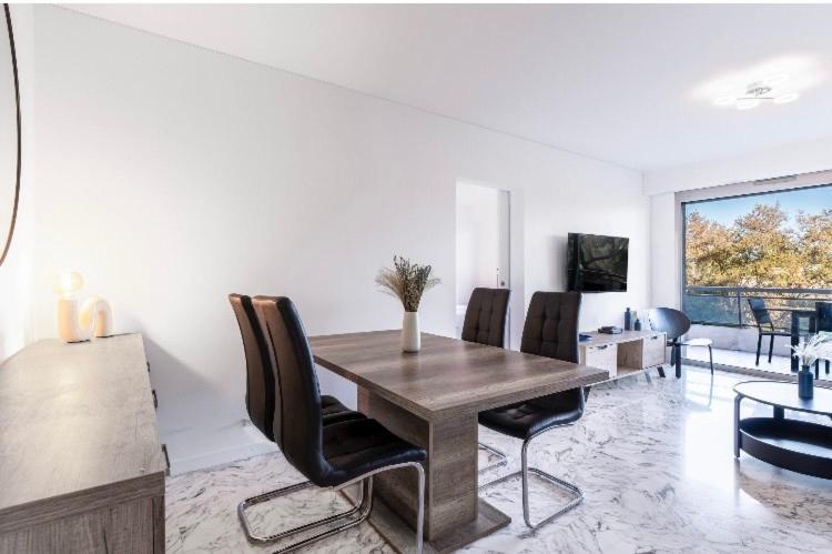 Nice Sea View Apartment Pool Terrace Parking Air Conditioning 4Sleeps - Appartement 1 Chambre - 7