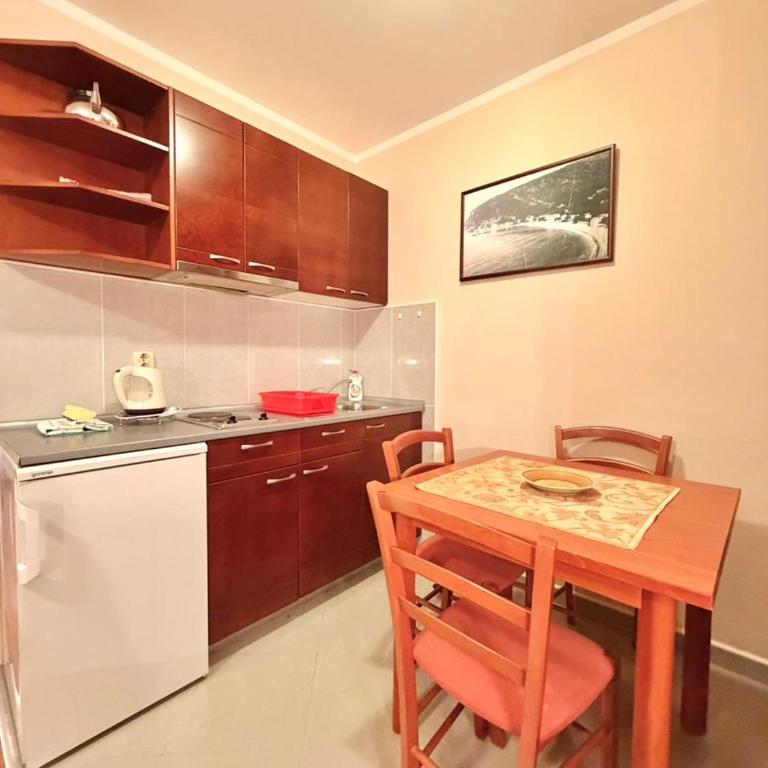 Beachfront Apartments Oaza 1 - Studio with Terrace - 6