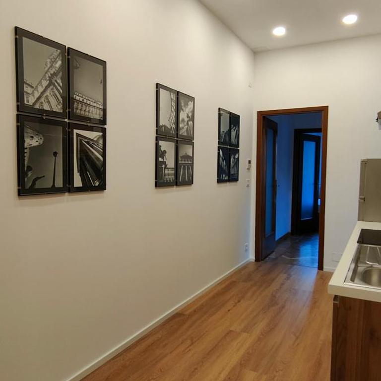Royal Turin downtown - Two-Bedroom Deluxe Apartment with Balcony - 4