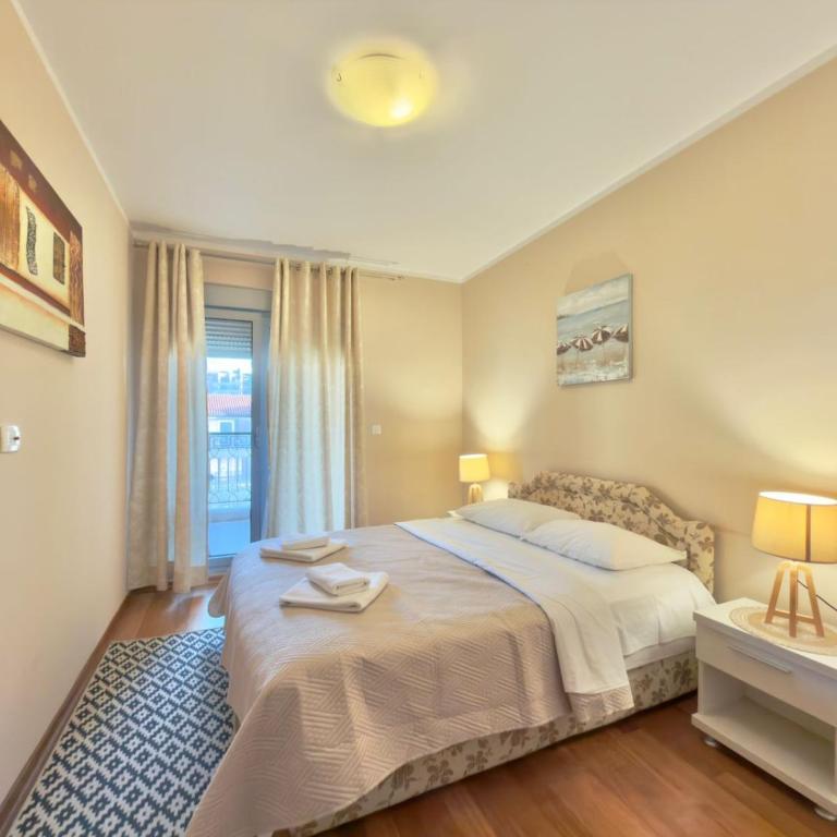 Beachfront Apartments Oaza 2 - One-Bedroom Apartment with Balcony - 18