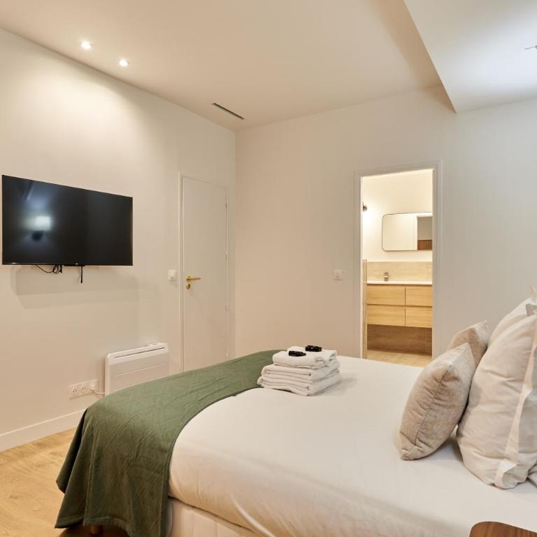 Residence with AC apartments Buttes Chaumont Park - Appartement 2 Chambres - 4
