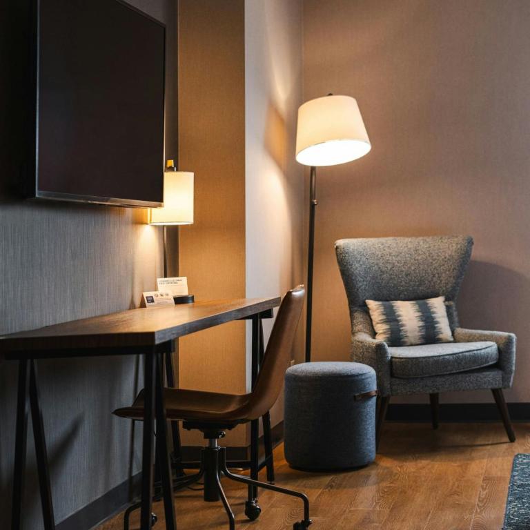 Four Points by Sheraton Mexico City Colonia Roma - Habitación Doble Estándar con 2 camas grandes - 7