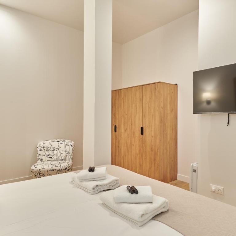Residence with AC apartments Buttes Chaumont Park - Appartement 2 Chambres - 6