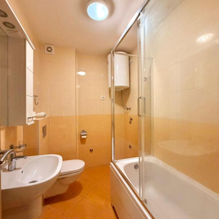 Beachfront Apartments Oaza 2 - Studio with Balcony - 12