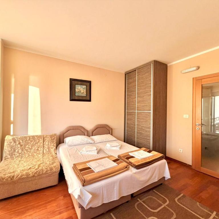 Beachfront Apartments Oaza 2 - Studio with Balcony - 4