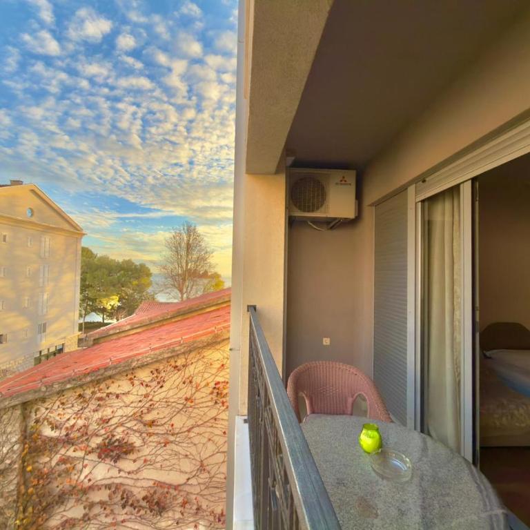 Beachfront Apartments Oaza 2 - Studio with Balcony - 38