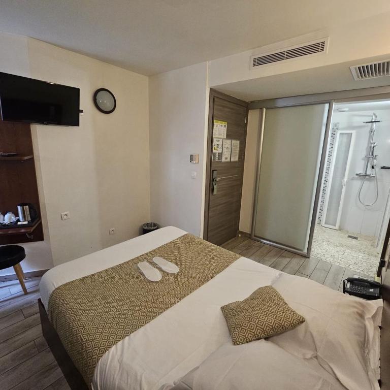 Massilia hôtel - Petite Chambre Double - 4