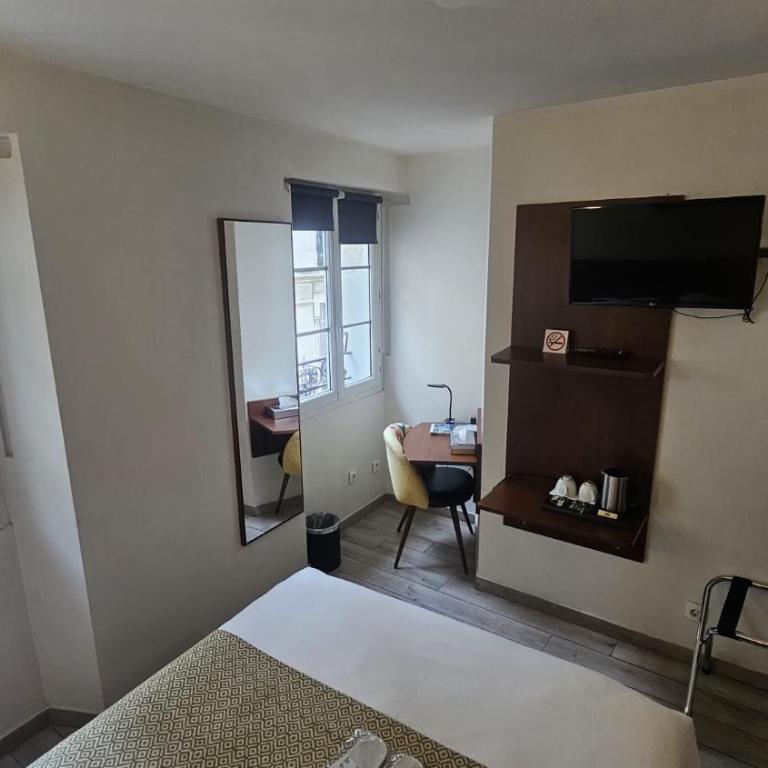 Massilia hôtel - Grande Chambre Double - 5