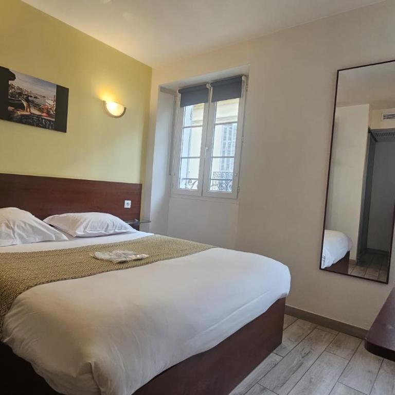 Massilia hôtel - Grande Chambre Double - 1