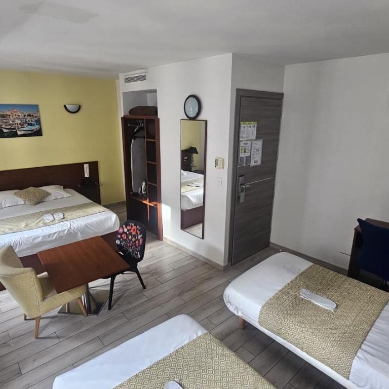 Massilia hôtel - Suite avec Balcon 4 Personnes - 1