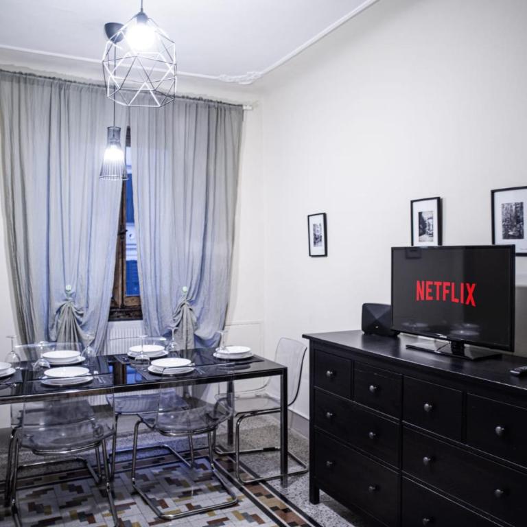 Il Nazario Hideout ampio Spazio in zona Acquario - Appartamento con 1 Camera da Letto - 4