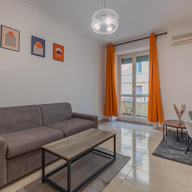Orange Blue House 1Bedr Metro Re di Roma - Appartamento con 1 Camera da Letto - 2